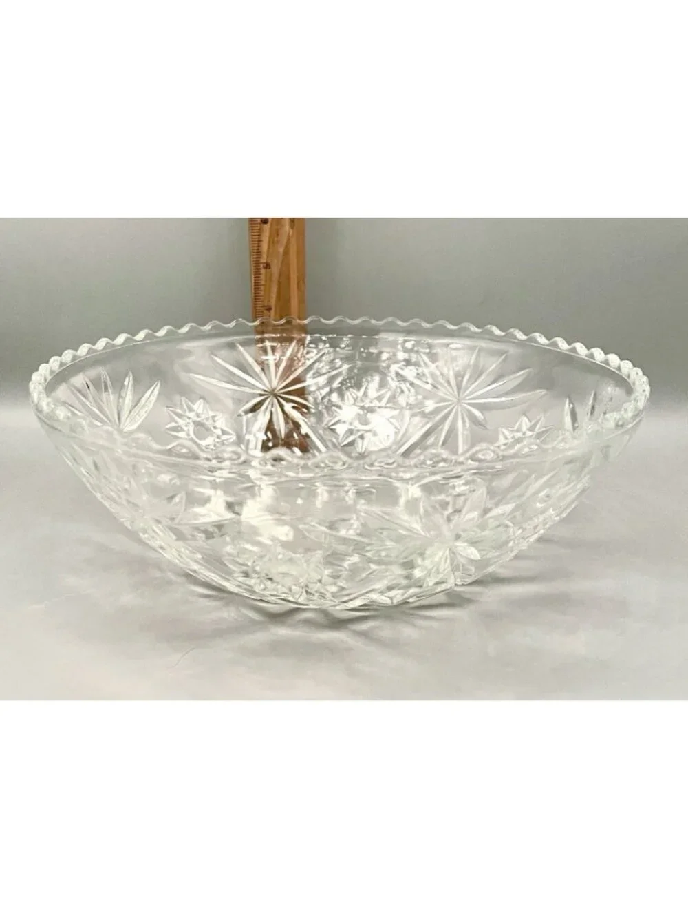 Vintage Anchor Hocking Prescut Glass Star of David Large Serving Bowl 10.5